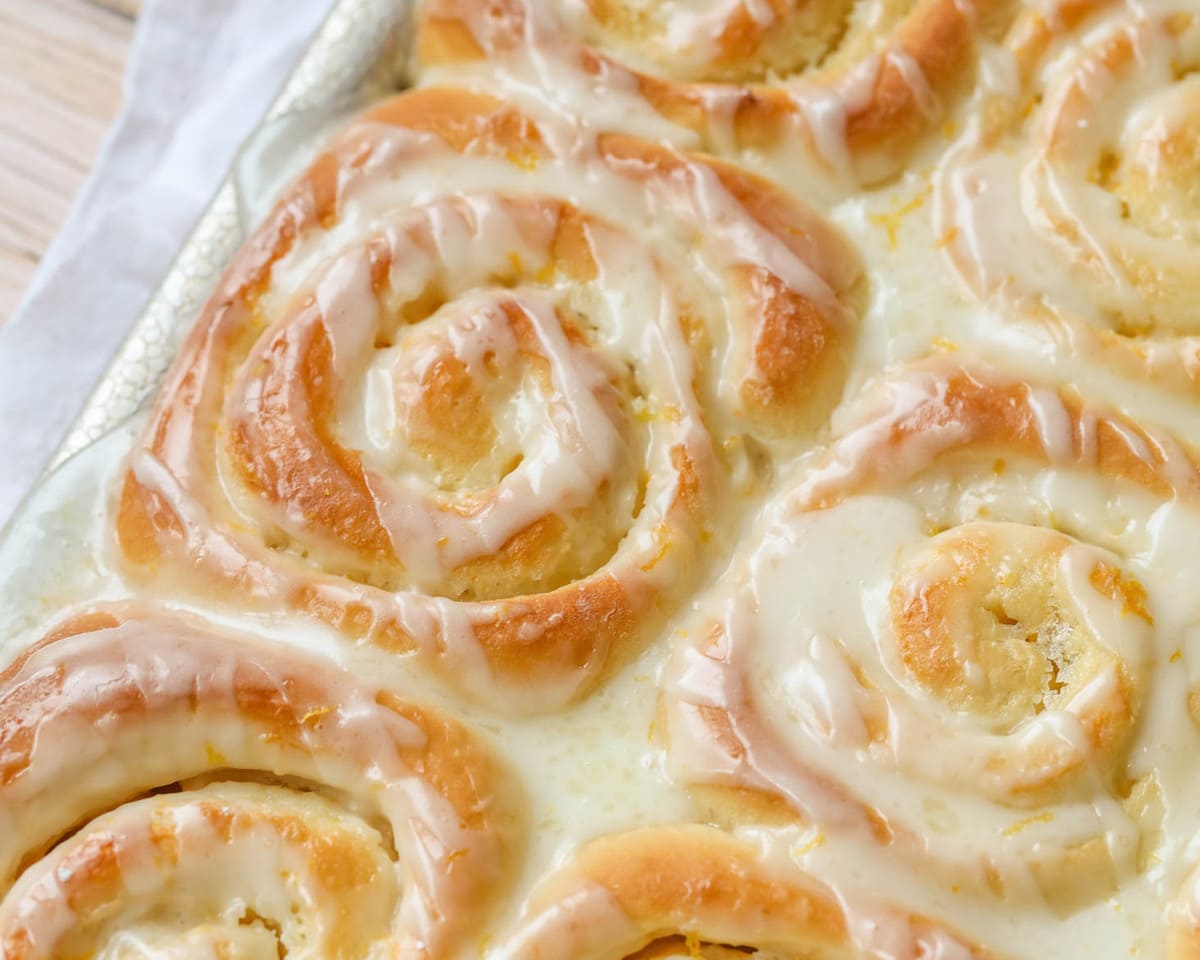 Henry's Big, Gooey Cinnamon Rolls